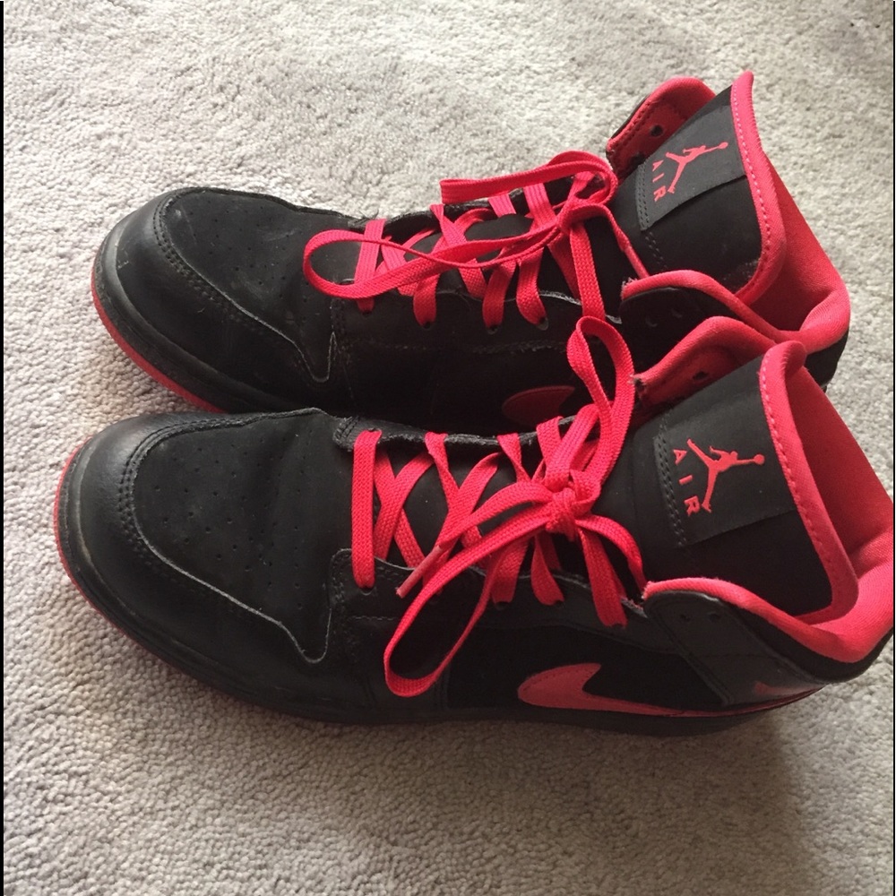 Nike shoes
